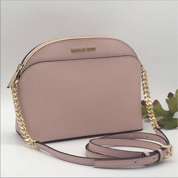 Michael Kors Handbags - Michael Kors Purse